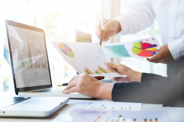 Top HR analytics software in 2025