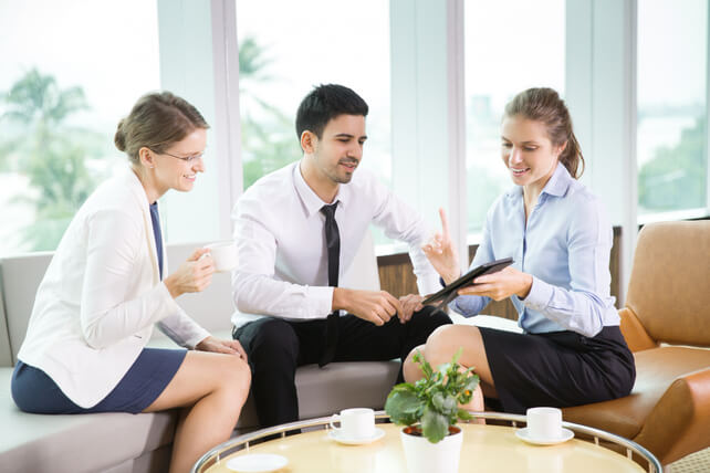 Best employee experience platforms in 2025