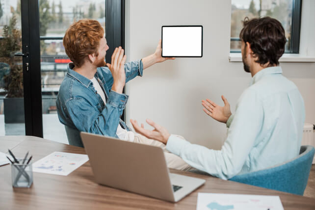 Best One-on-One Meeting Software for HR in 2025