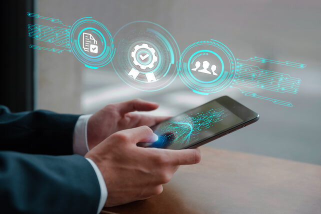 Top 10 Mobile Workforce Management Software & Apps in 2025