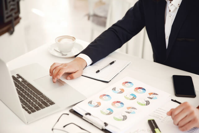 Compliance-Focused HR Platforms for Audit Trails